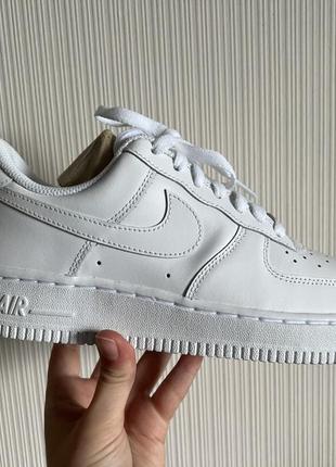 Кроссовки nike air force white новые4 фото