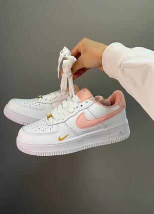 Женские кроссовки nike air force 1 mini swoosh peach8 фото