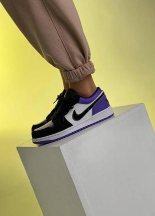 Жіночі кросівки найк аїр джордан/ nike air jordan retro 1 low violet white black7 фото