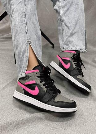 Nike air jordan 1 retro high black grey pink женские кроссовки найк аир джордан рефлективні