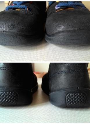 Фірмові шкіряні черевички, устілка 13,5 див.5 фото