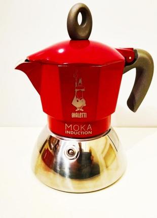 Кофеварка гейзерная bialetti new moka induction red (красная) на 2 чашки (90 мл.)