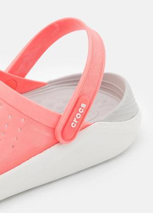 Крокс сабо лайтрайд клог коралові crocs literide clog fresco5 фото