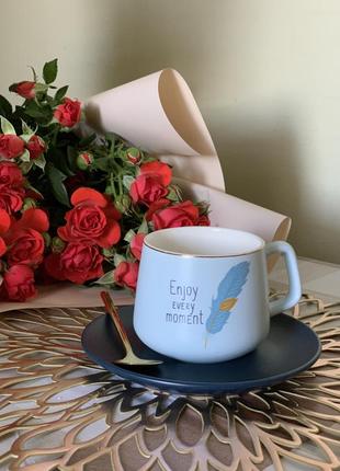 Керамічна чашка «enjoy every moment»