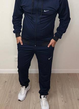 Чоловічий спортивний трикотажний костюм nike