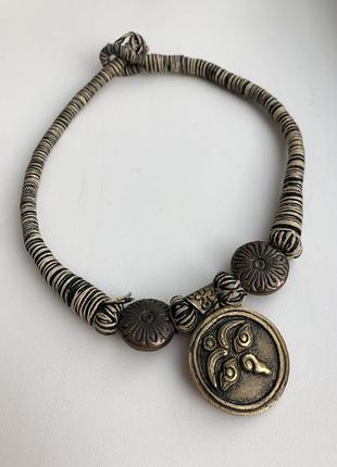 Етнічне кольє