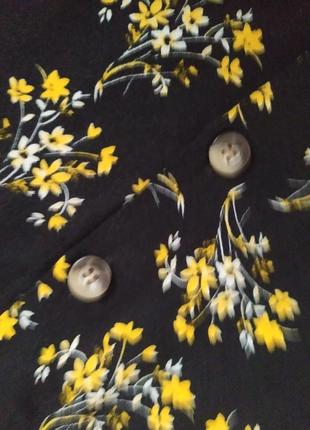 Стильна чорна блуза в квітковий принт розмір m l від papaya3 фото