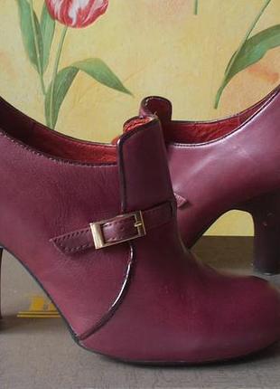 Закриті туфлі осінні