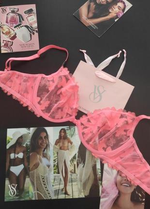 Трендовый бюстгальтер лиф вышевка very sexy
unlined floral embroidery demi bra 36d 80д victoria's secret виктория сикрет вікторія сікрет оригинал8 фото