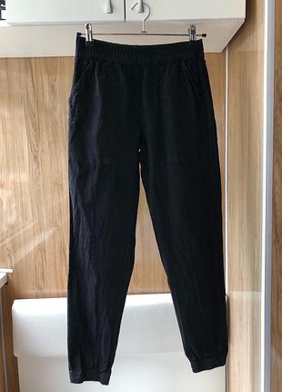 📌  штани чорні