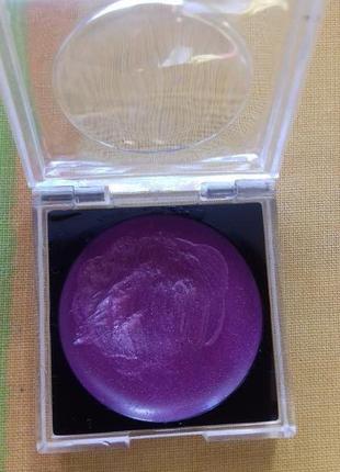 Фіолетова зволожуюча помада блиск кольору баклажан marks spencer1 фото