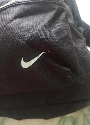 Nike, рюкзак жіночий маленький оригінал чорний4 фото