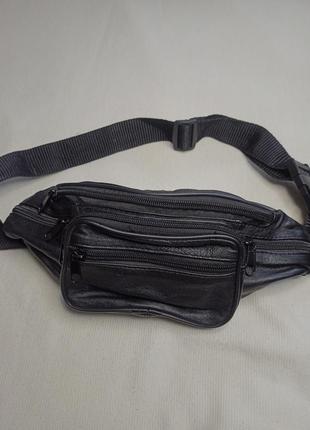 Бананка кожаная поясная сумка через плечо черная1 фото