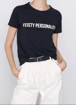 Футболка с надписью от zara