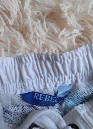 Классные качественные шорты от rebel6 фото