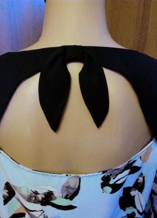 Nutmeg блузка 48 размер с принтом4 фото