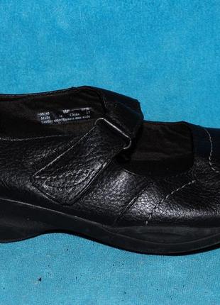 Clarks мокасини шкіра в ідеалі 39 розмір