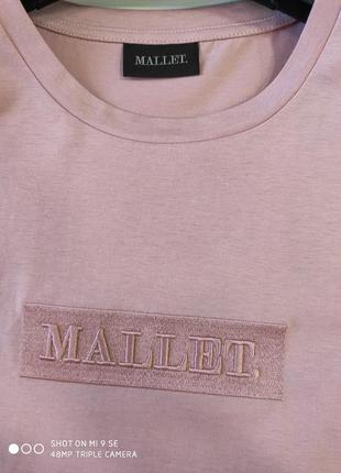 Відмінної якості, гарного кольору чоловіча футболка бренду mallet