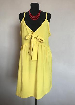 Літня блуза на бретелях