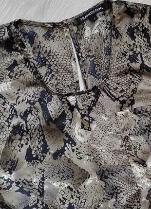 Блуза блузка в змеиный принт хаки оливка шелк4 фото