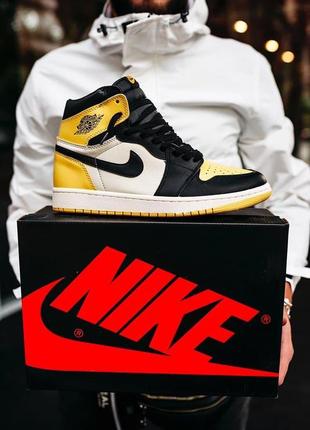 Жіночі кросівки nike air jordan 1 retro mid black yellow white/ женские кроссовки найк аир джордан1 фото