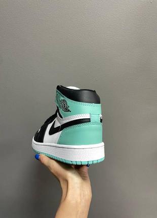 Жіночі кросівки  nike air jordan 1 retro mid mint white black🆕️ женские кроссовки найк аир джордан4 фото