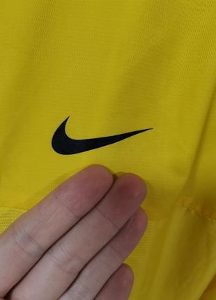 Nike чоловіча осіння спортивна куртка вітровка кельми2 фото