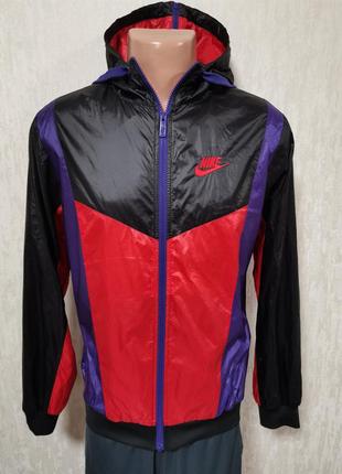 Nike чоловіча осіння спортивна куртка вітровка кельми1 фото