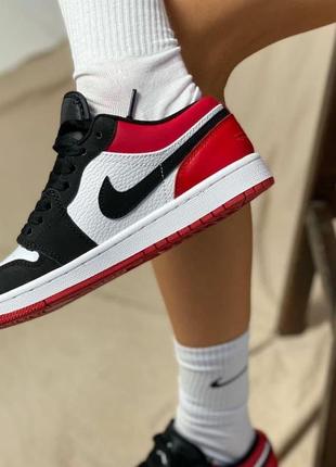 Жіночі кросівки nike air jordan retro 1 low white red black 2 женские кроссовки найк аир джордан