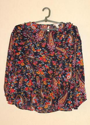 Легка блузка в етно стилі бохо з орнаментом пейслі рюші баска1 фото