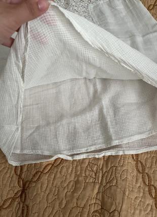 Легка блуза в молочному кольорі2 фото