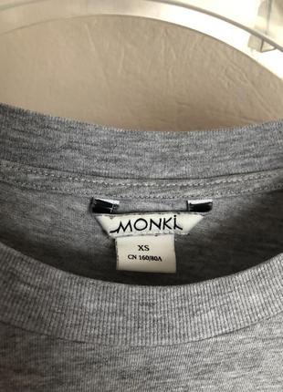 Футболка марки monki xs-s10 фото