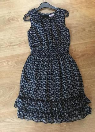 Ошатне літнє плаття (італія)