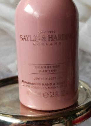 Baylis&harding england
cranberry martini
limited edition для рук и тела крем2 фото