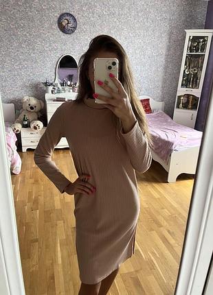 Жіноче плаття