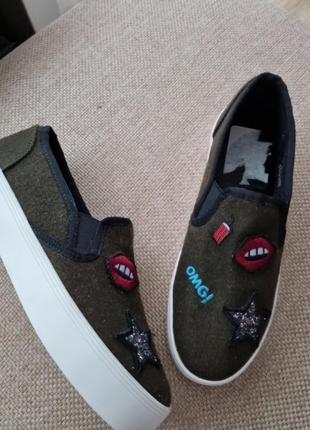 Мокасіни stradivarius 36  розмір