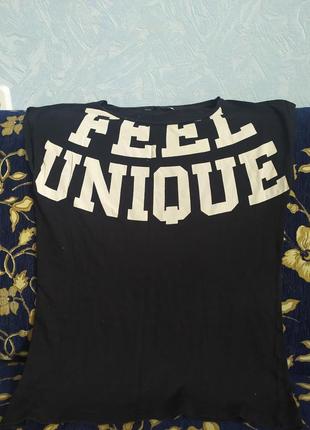 Чорна футболка house