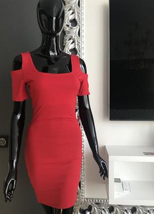 Сукня червоне