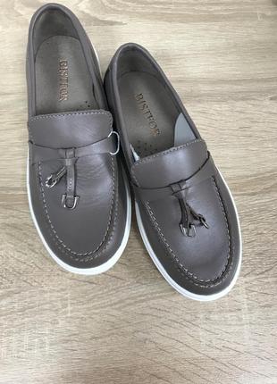 Туфлі/мокасини/лофери/туфлі дівчинка