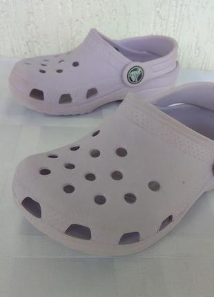 Босоніжки, шльопанці crocs р. 25