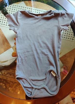 Базовый бодик с коротким рукавом