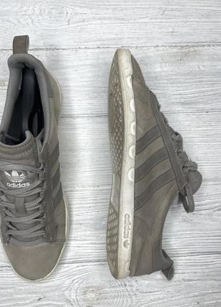 Кроссовки adidas3 фото