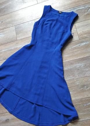 Стильное синее платье со шлейфом4 фото