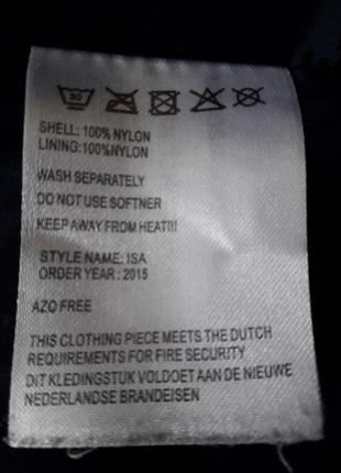 Куртка легенька куртка "bjornson" малинового кольору.