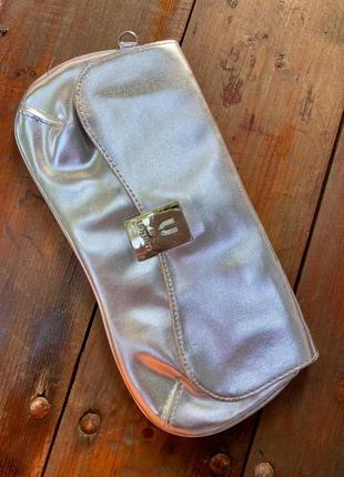 Клач сріблястий