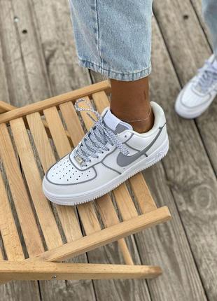 Кросівки жіночі nike air force 1 white reflective 3

/ женские кроссовки найк аир форс