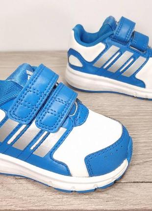 Кроссовки adidas 19р1 фото