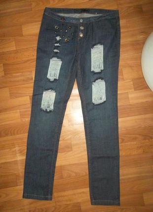 Фирменные рваные джинсы only с камнями5 фото