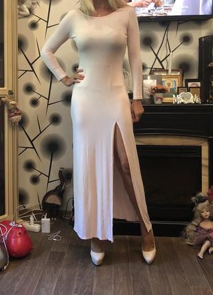 Продам трикотажное платье missguided