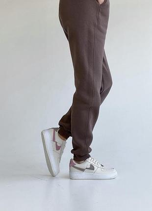 Кросівки жіночі nike air force 1 lx wmns beige

/ женские кроссовки найк аир форс